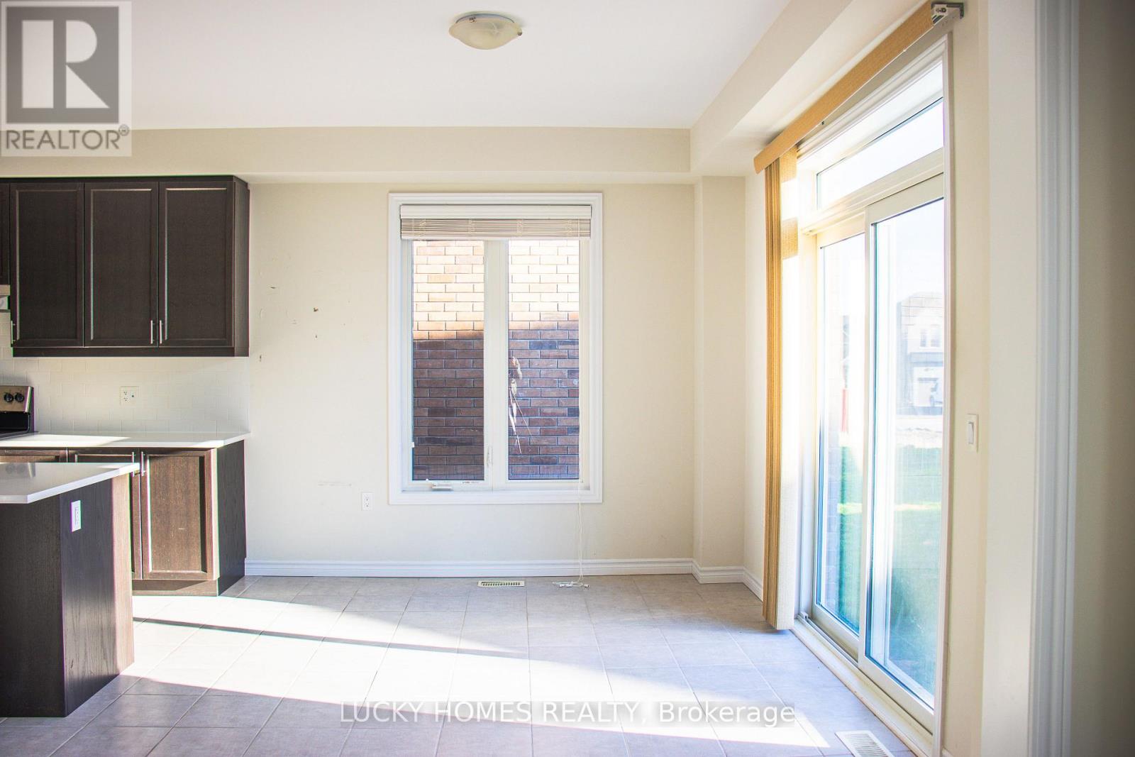 Photo 17 of 643 Lemay Grove, Peterborough North ON