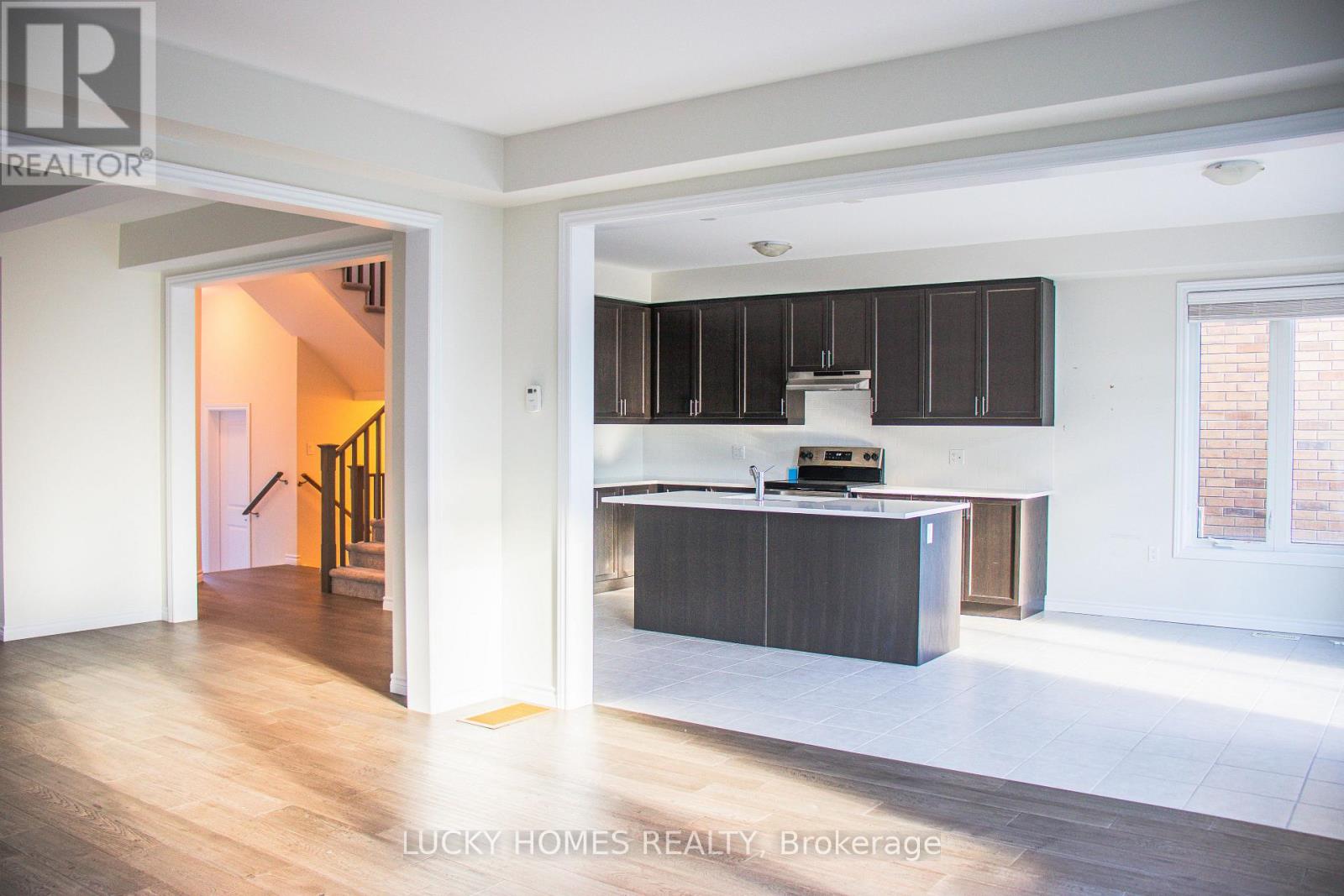 Photo 22 of 643 Lemay Grove, Peterborough North ON