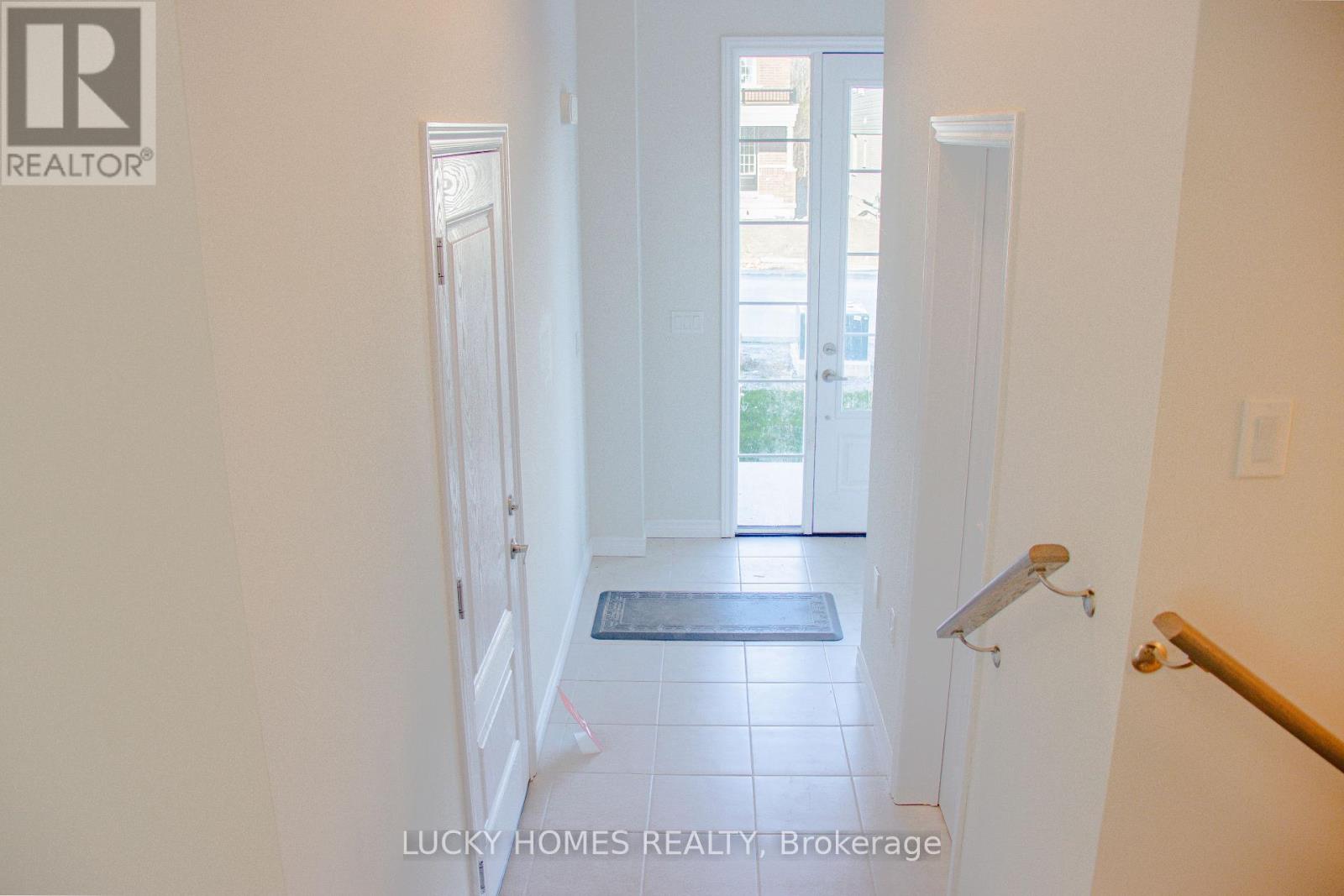 Photo 8 of 643 Lemay Grove, Peterborough North ON