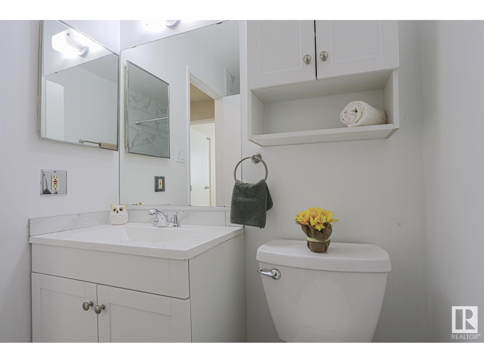 Photo 19 of 17 11115 27 Av Nw, Edmonton AB