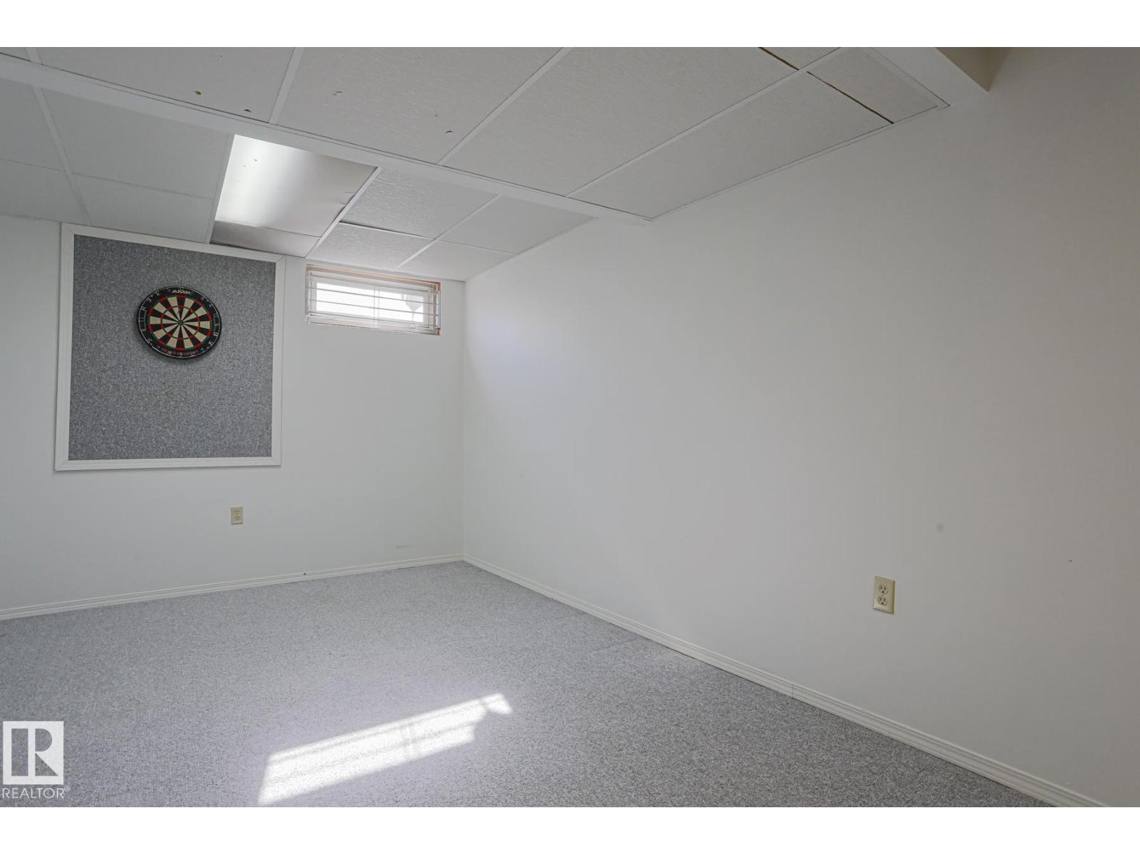 Photo 30 of 17 11115 27 Av Nw, Edmonton AB