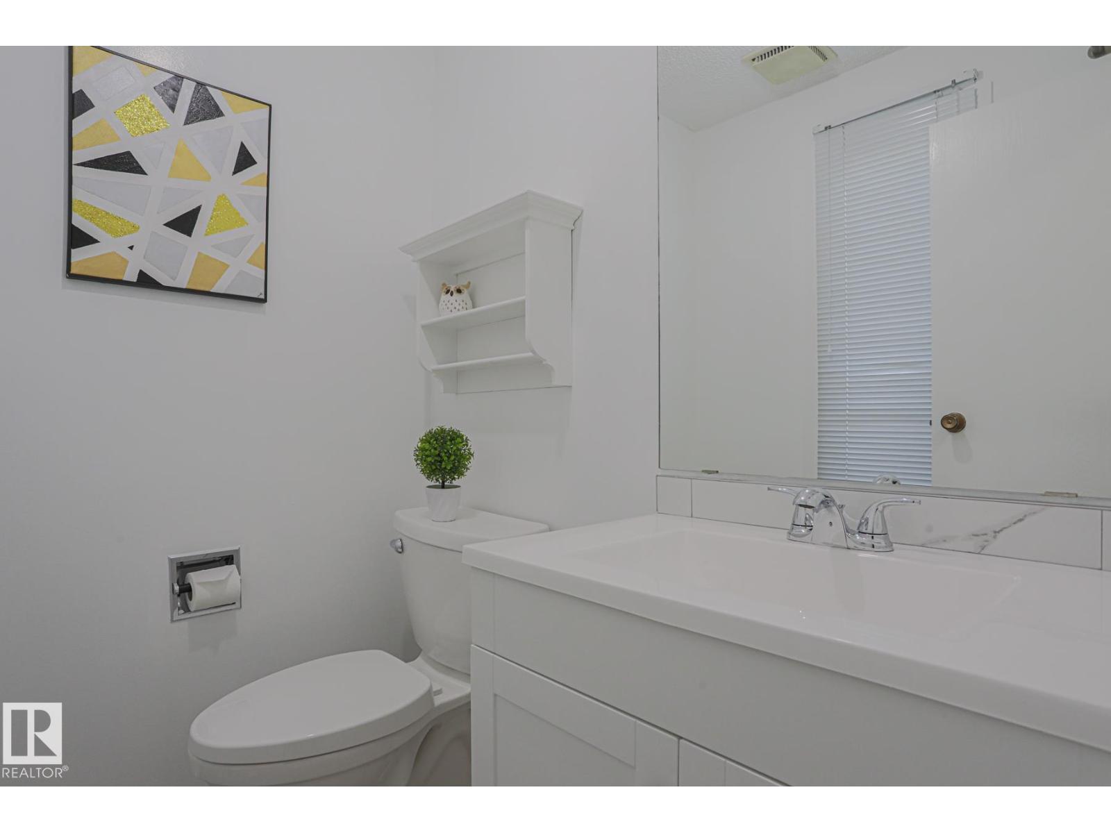 Photo 16 of 17 11115 27 Av Nw, Edmonton AB