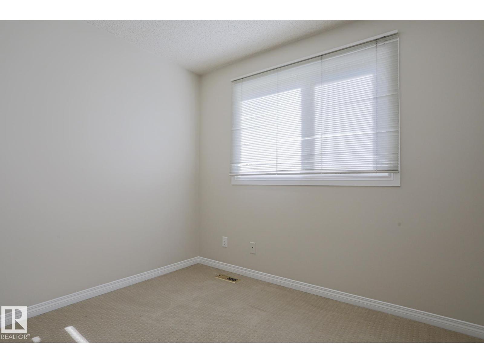 Photo 24 of 17 11115 27 Av Nw, Edmonton AB