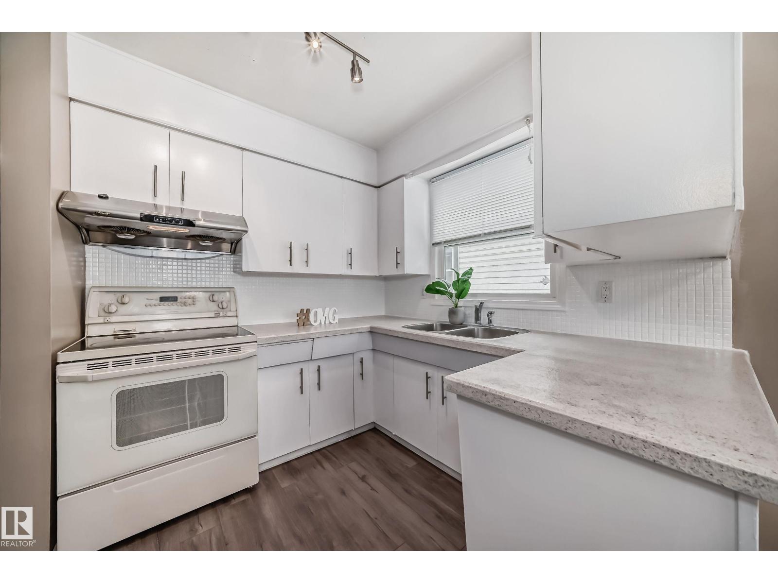Photo 26 of 13028 65 St Nw, Edmonton AB