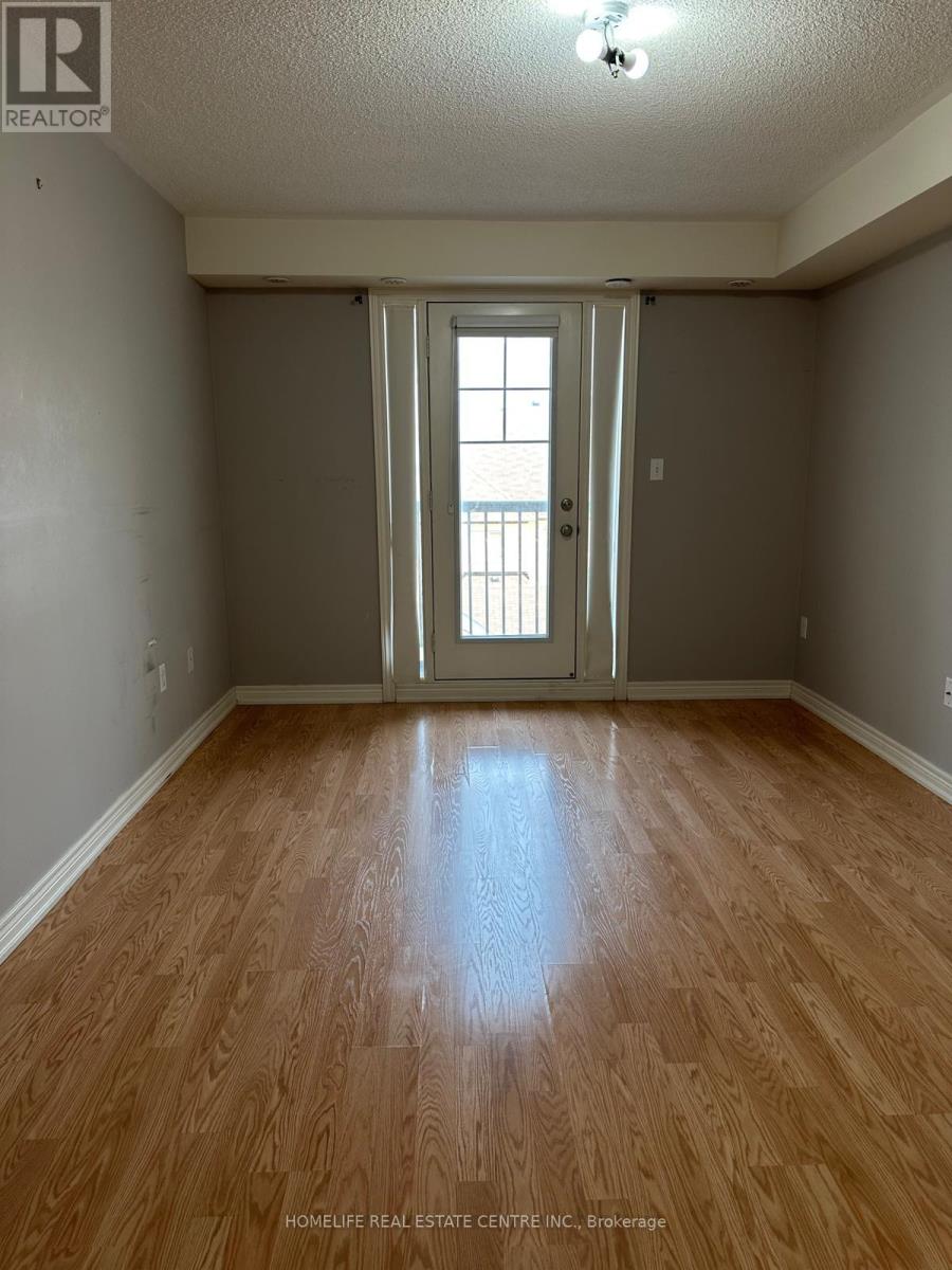 Photo 32 of 139 Inspire Boulevard N, Brampton ON