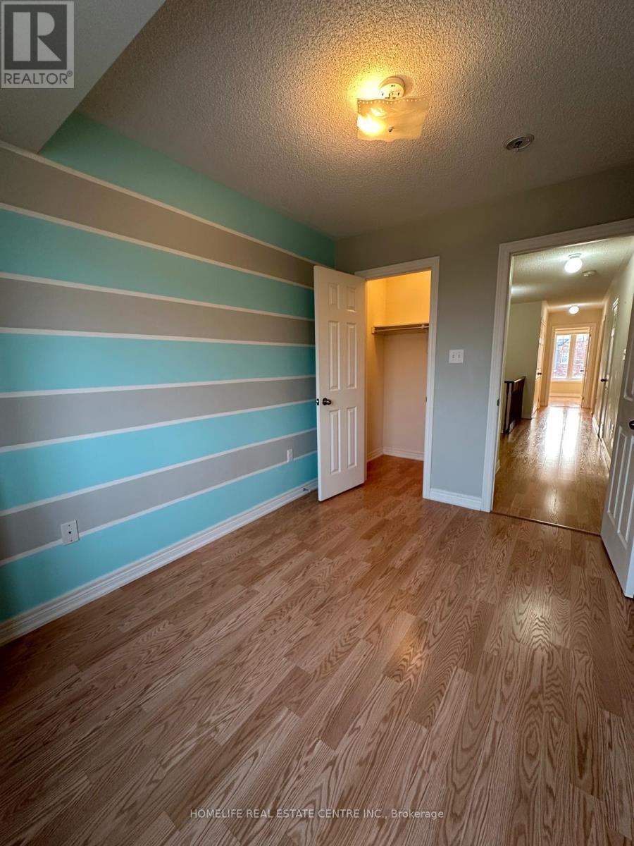 Photo 41 of 139 Inspire Boulevard N, Brampton ON