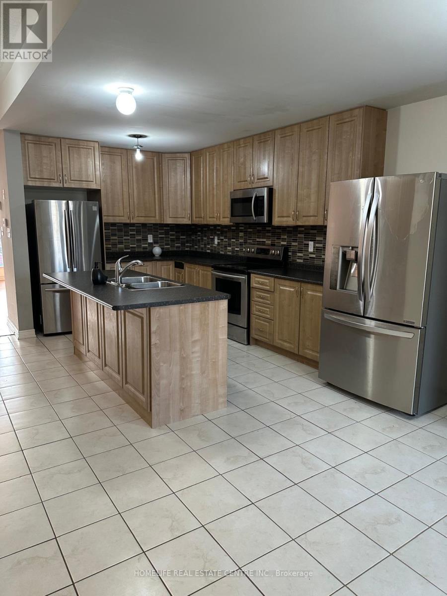 Photo 45 of 139 Inspire Boulevard N, Brampton ON