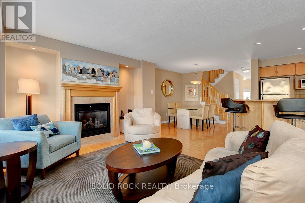 Photo 19 of 621 Braecreek Avenue, Ottawa ON