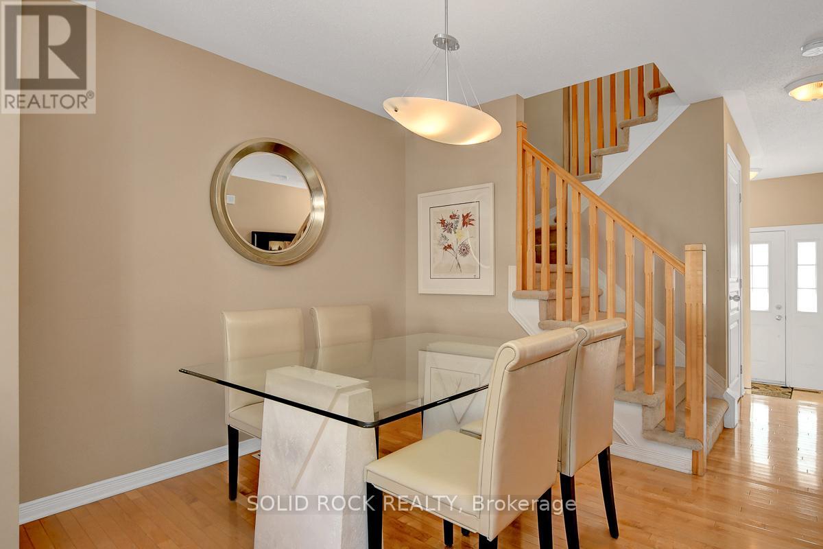 Photo 36 of 621 Braecreek Avenue, Ottawa ON