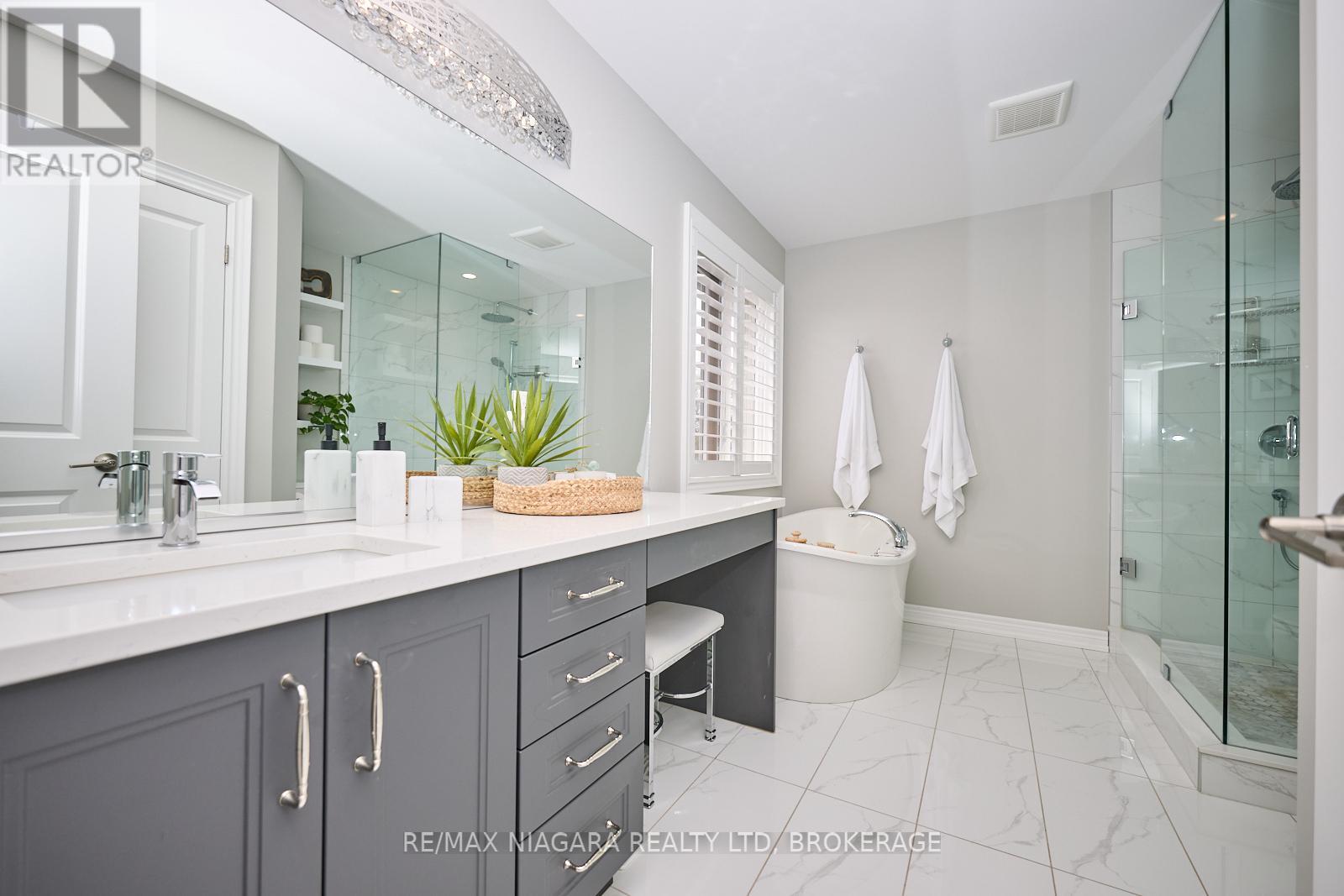 Photo 20 of 8886 Black Forest Crescent, Niagara Falls ON