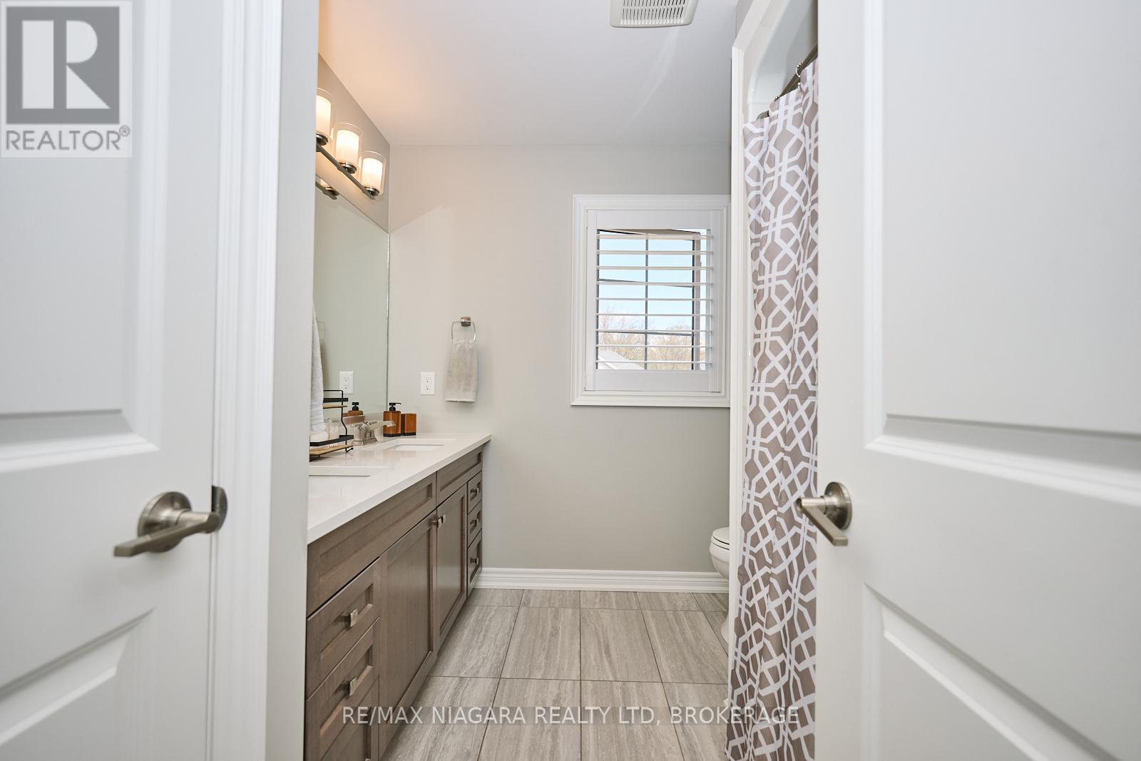 Photo 26 of 8886 Black Forest Crescent, Niagara Falls ON