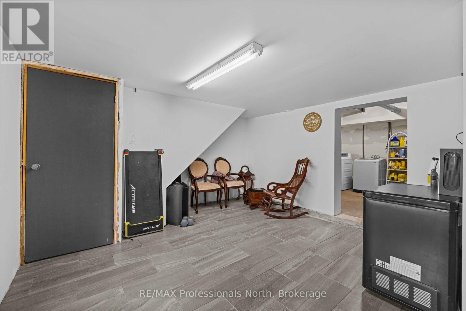 Single Family House Bungalow for Sale in  SUMMERVILLE ROAD Highlands East (Glamorgan) 