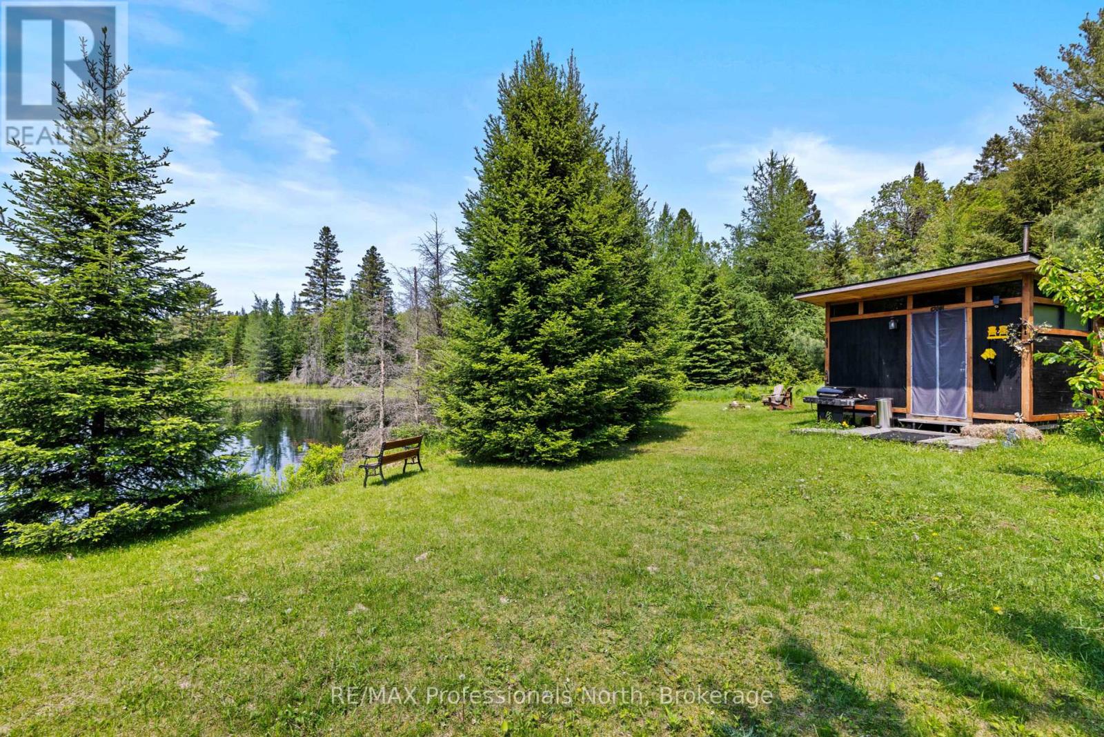 Single Family House Bungalow for Sale in  SUMMERVILLE ROAD Highlands East (Glamorgan) 