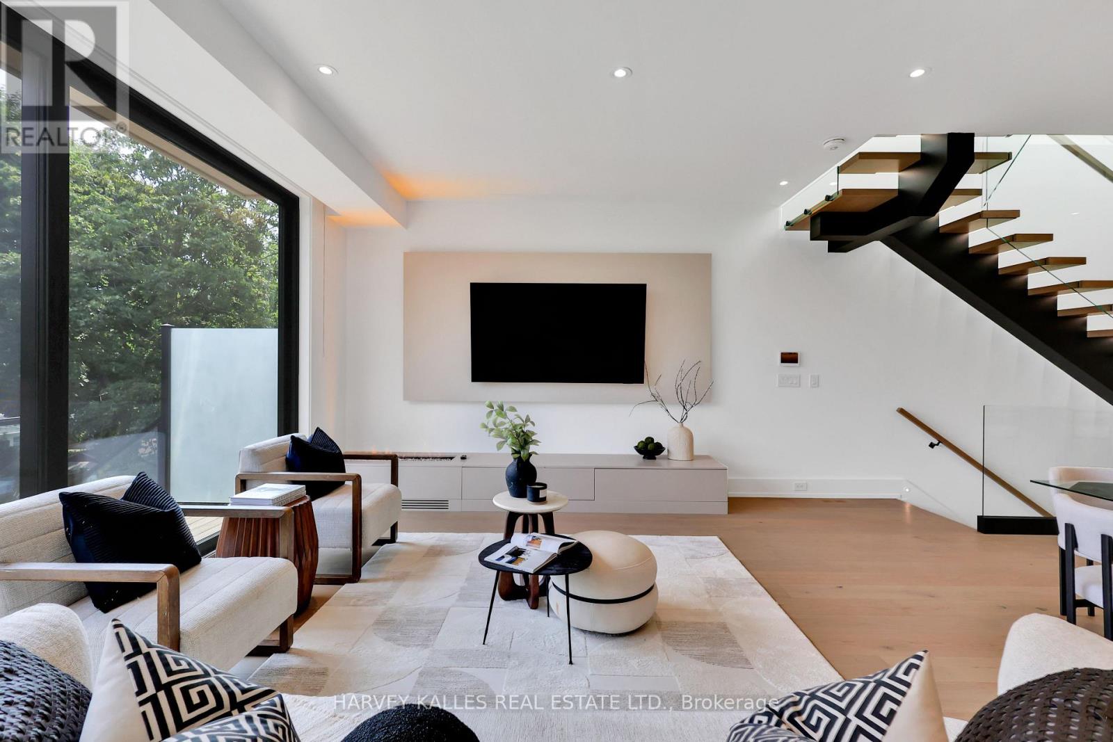 Photo 13 of 171 Belsize Drive, Toronto ON