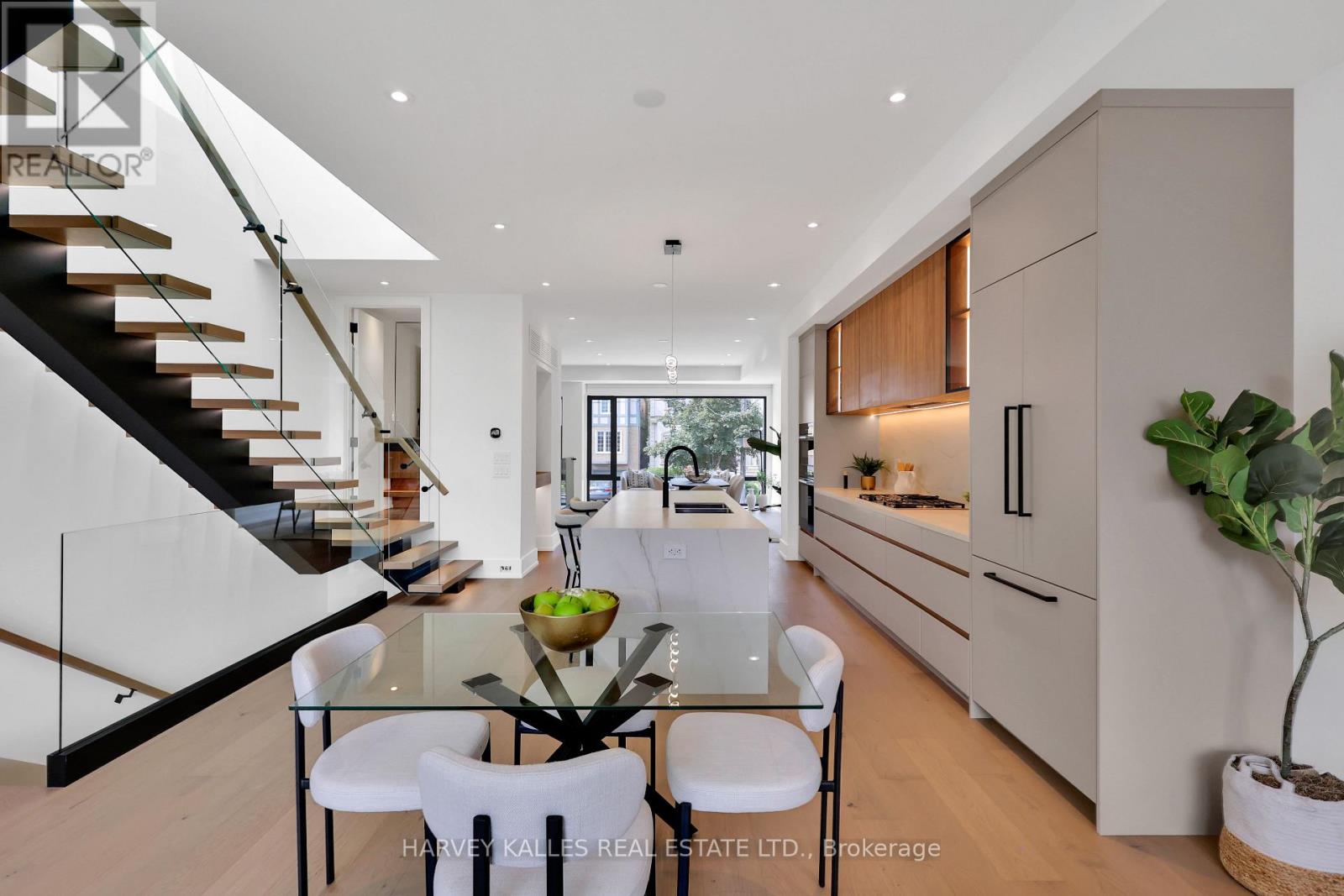 Photo 16 of 171 Belsize Drive, Toronto ON