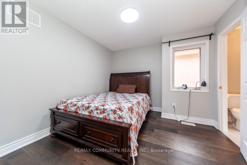 Photo 39 of 24 Raithby Crescent, Ajax ON