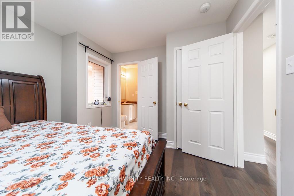 Photo 40 of 24 Raithby Crescent, Ajax ON