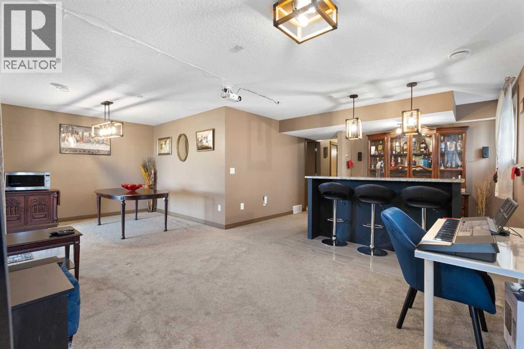 Photo 40 of 670 Muirfield Crescent, Lyalta AB