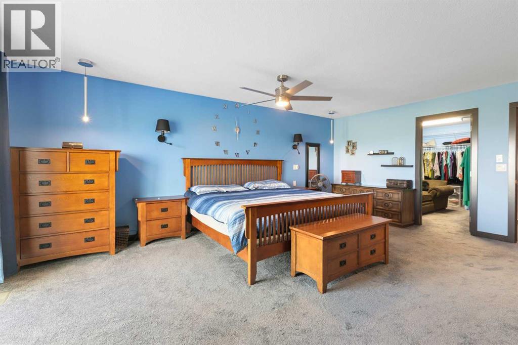Photo 15 of 670 Muirfield Crescent, Lyalta AB
