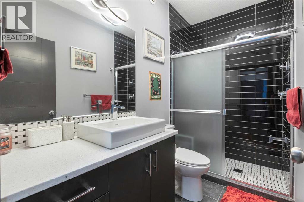Photo 5 of 670 Muirfield Crescent, Lyalta AB