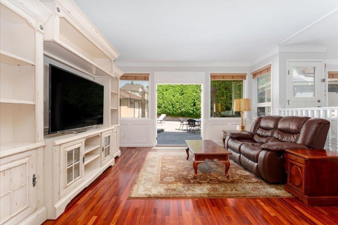 Photo 12 of 18935 57 Avenue, Surrey BC