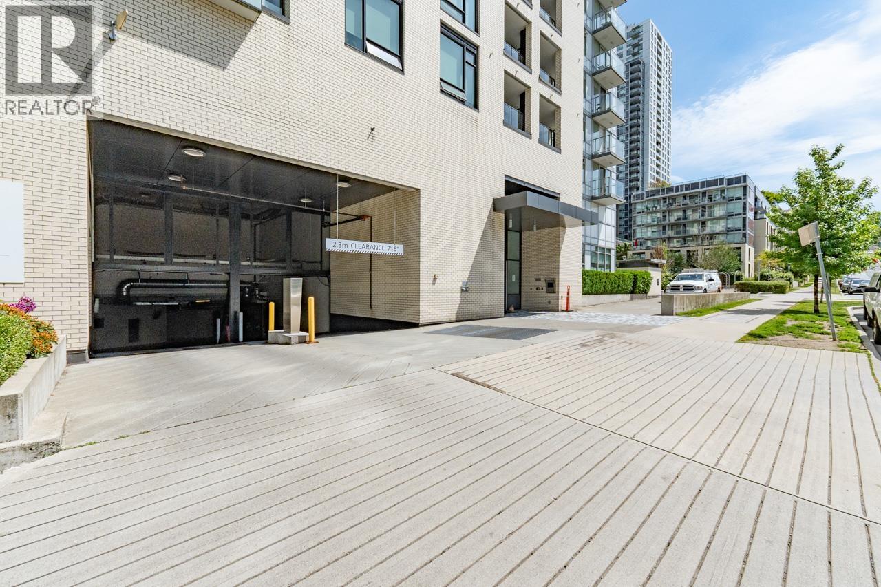 Photo 4 of 807 5470 Ormidale Street, Vancouver BC