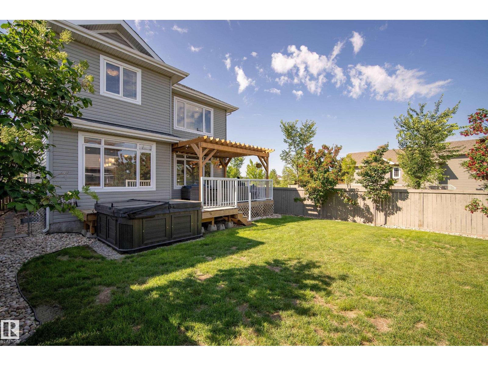 Photo 44 of 2 Ellice Bn, Fort Saskatchewan AB