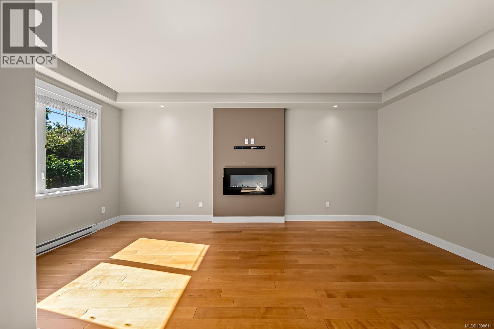 10 2030 Wallace Ave, Comox