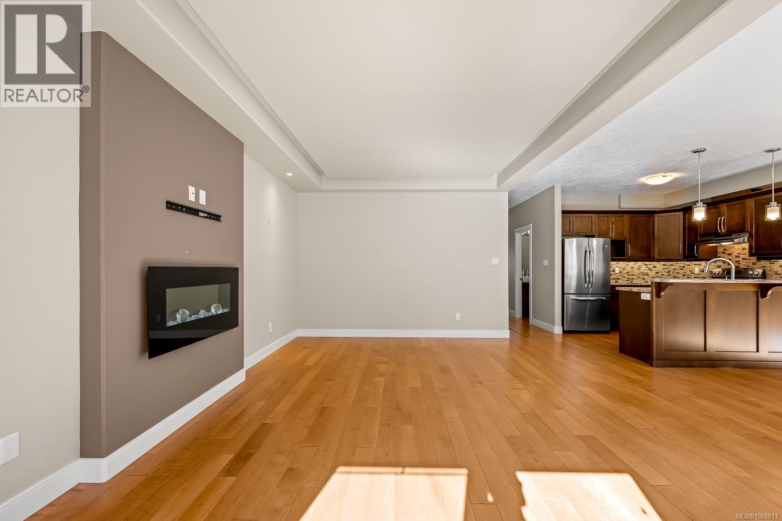10 2030 Wallace Ave, Comox