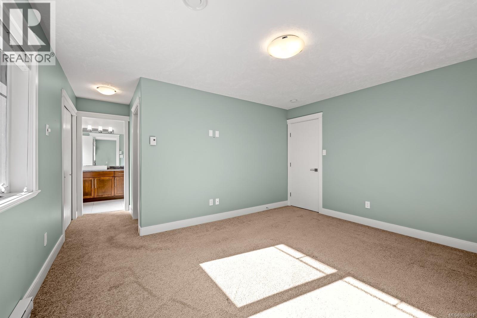 10 2030 Wallace Ave, Comox