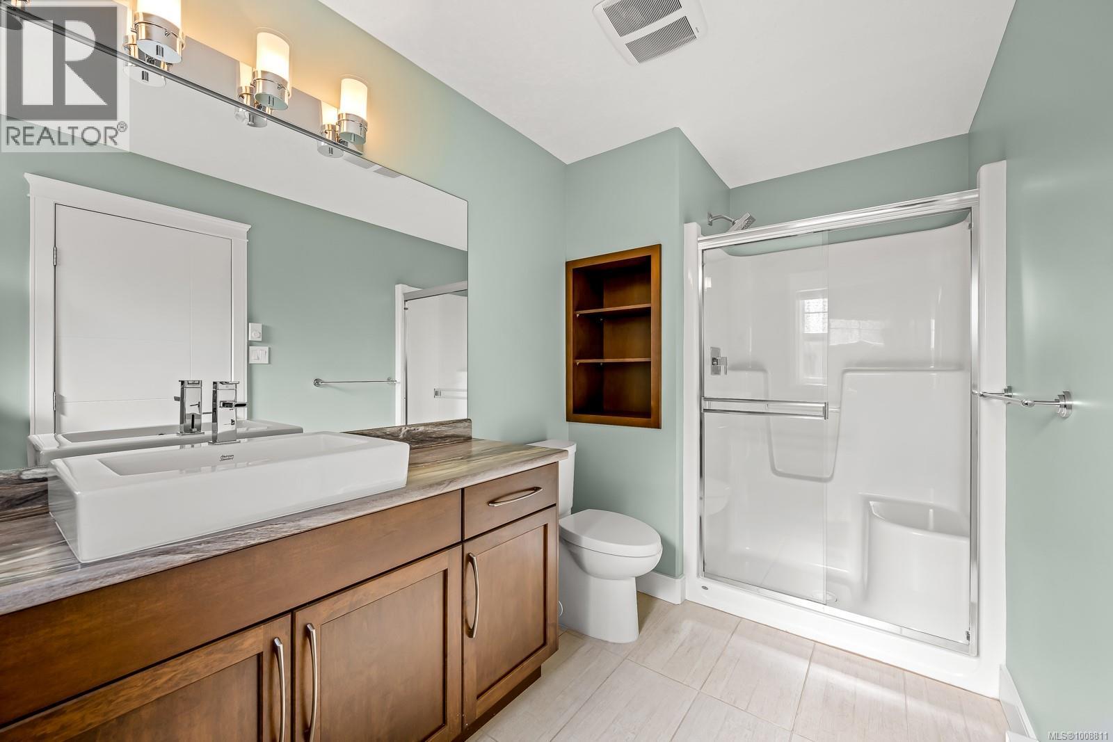 10 2030 Wallace Ave, Comox