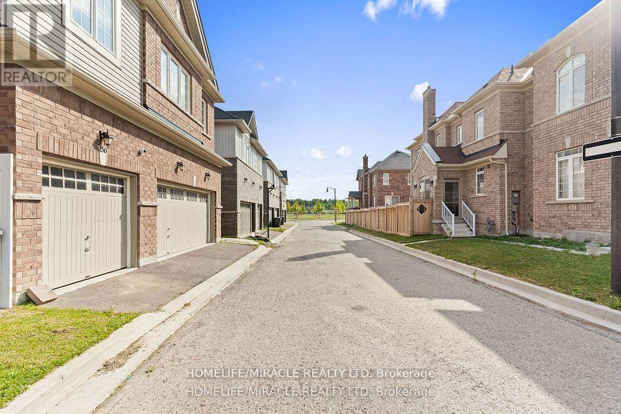 Photo 4 of 150 Remembrance Road, Brampton ON