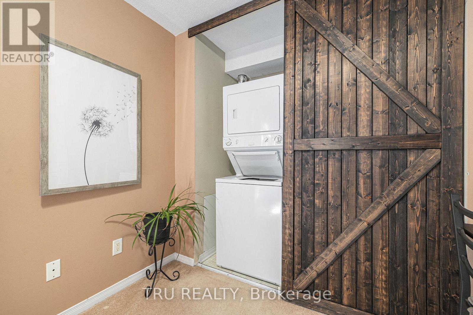 Photo 12 of 306 Gotham Private, Ottawa ON