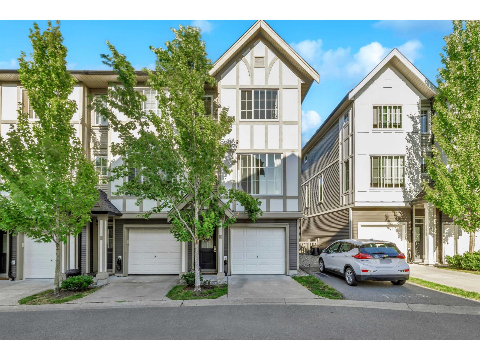 Photo 1 of 46 30989 Westridge Place, Abbotsford BC