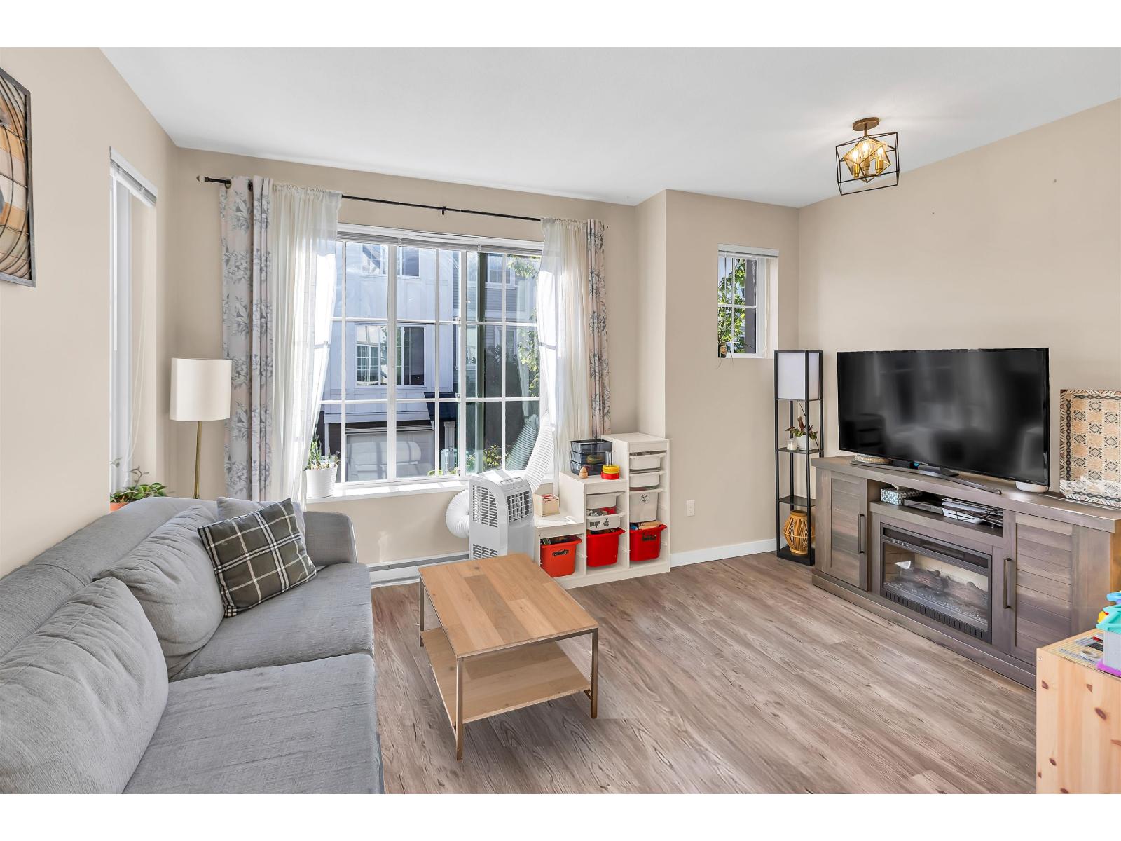 Photo 8 of 46 30989 Westridge Place, Abbotsford BC