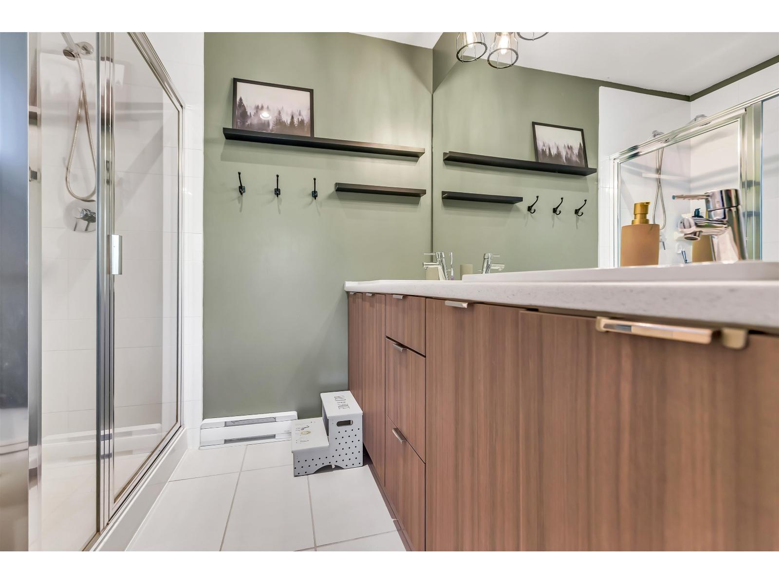 Photo 12 of 46 30989 Westridge Place, Abbotsford BC