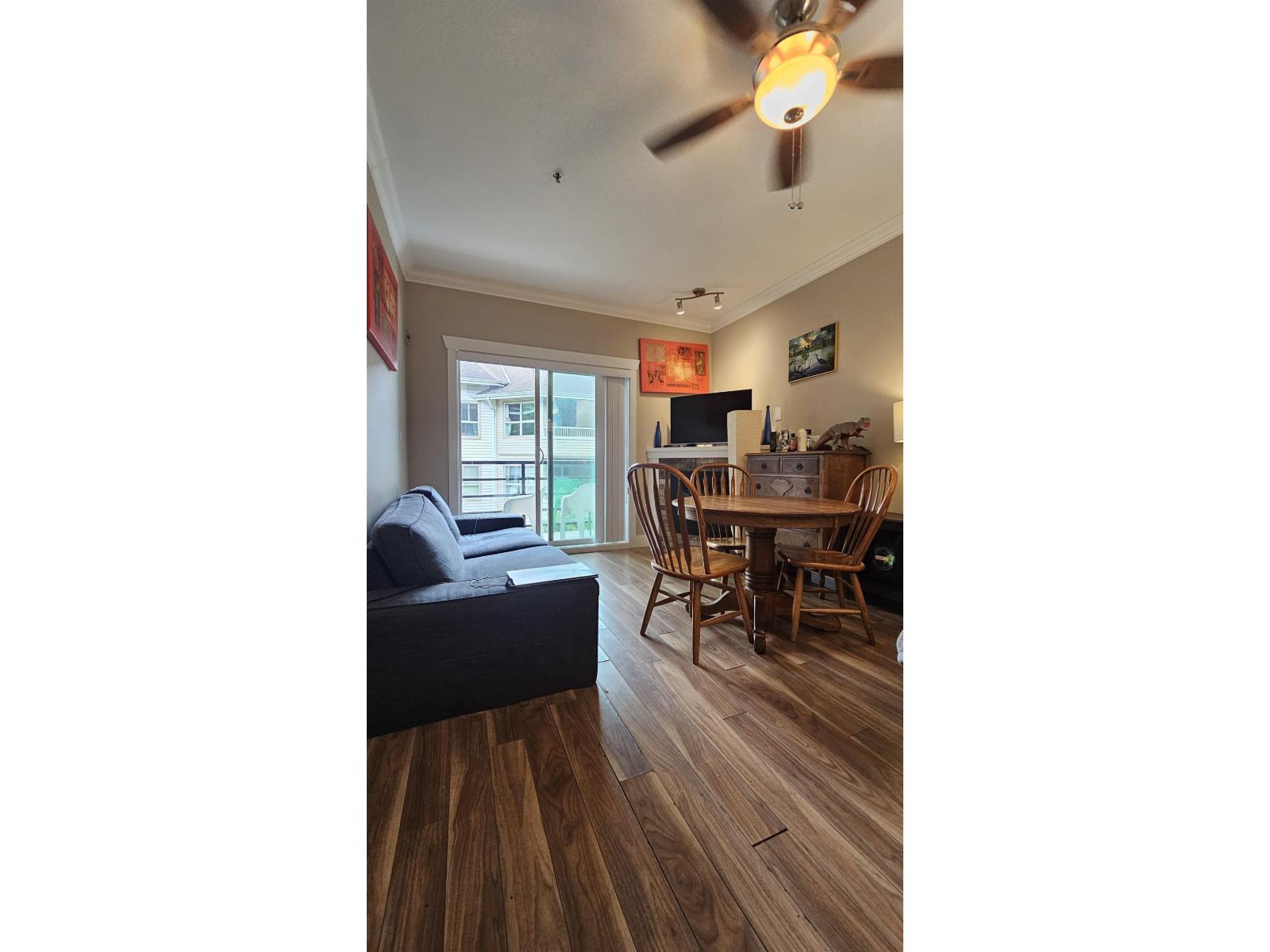 Photo 10 of 305 8183 121 A Street, Surrey BC