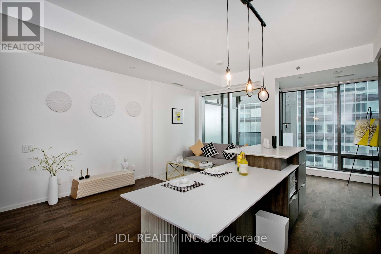 Photo 5 of 2904 5 St Joseph Street, Toronto ON