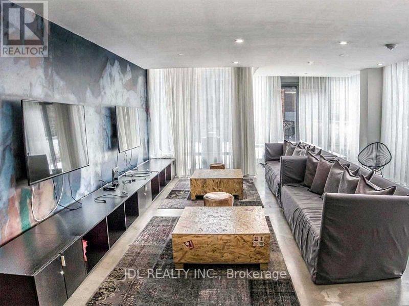 Photo 20 of 2904 5 St Joseph Street, Toronto ON