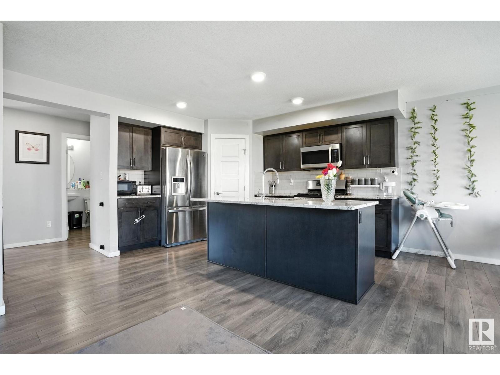 Photo 8 of 1286 Daniels Cr Sw, Edmonton AB