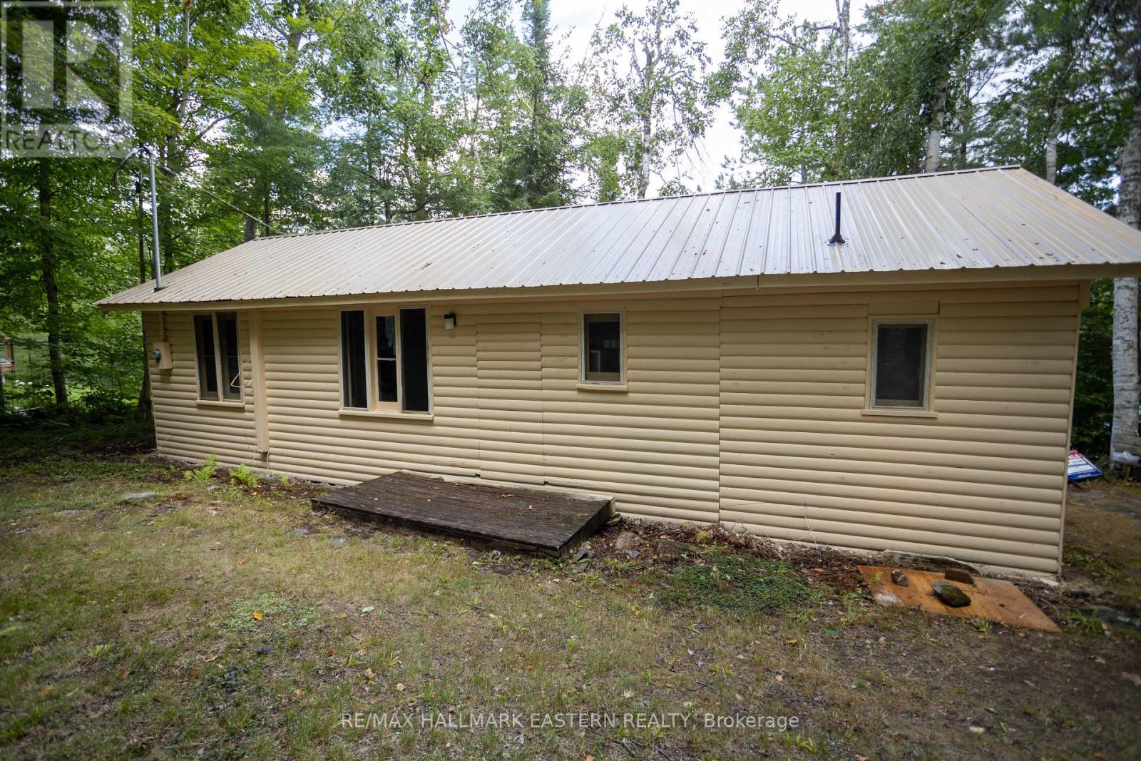 Photo 26 of 10729 Black Lake Road, Minden Hills ON
