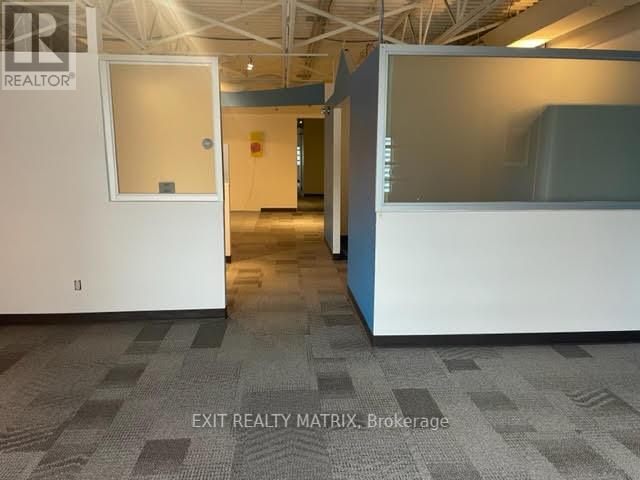Photo 2 of 35 1010 Polytek Street, Ottawa ON