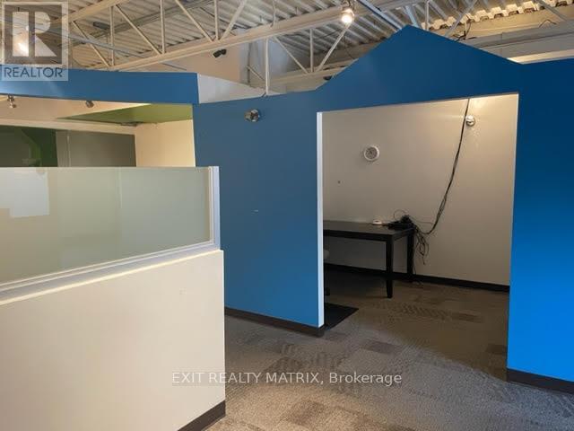 Photo 5 of 35 1010 Polytek Street, Ottawa ON