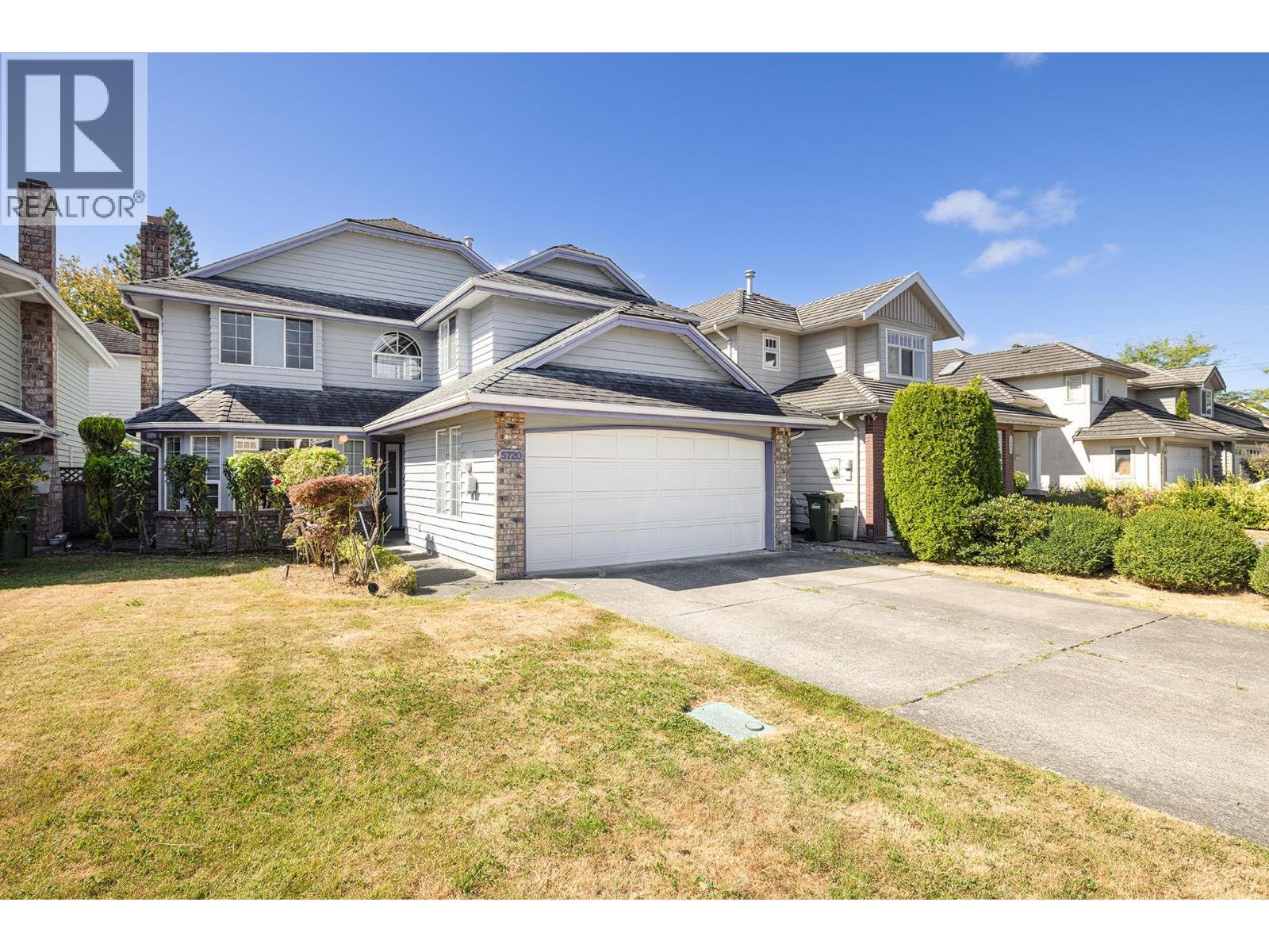 Photo 2 of 5720 Bouchard Gate, Richmond BC