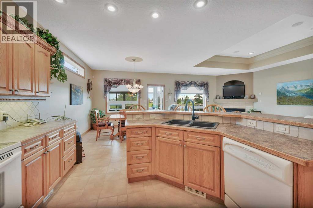 Photo 27 of 160 Daniel Crescent, Red Deer AB