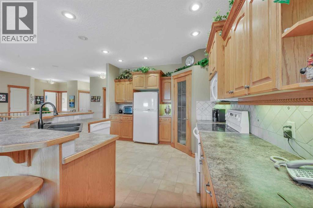 Photo 36 of 160 Daniel Crescent, Red Deer AB