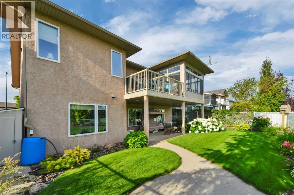 Photo 10 of 160 Daniel Crescent, Red Deer AB