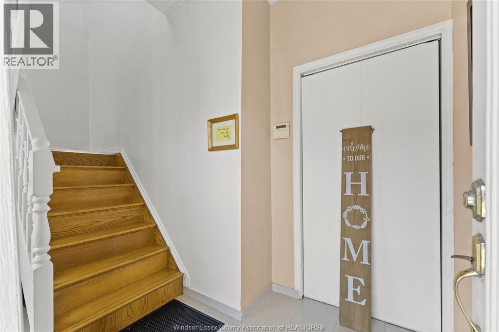 Photo 14 of 1637 Drouillard, Windsor ON
