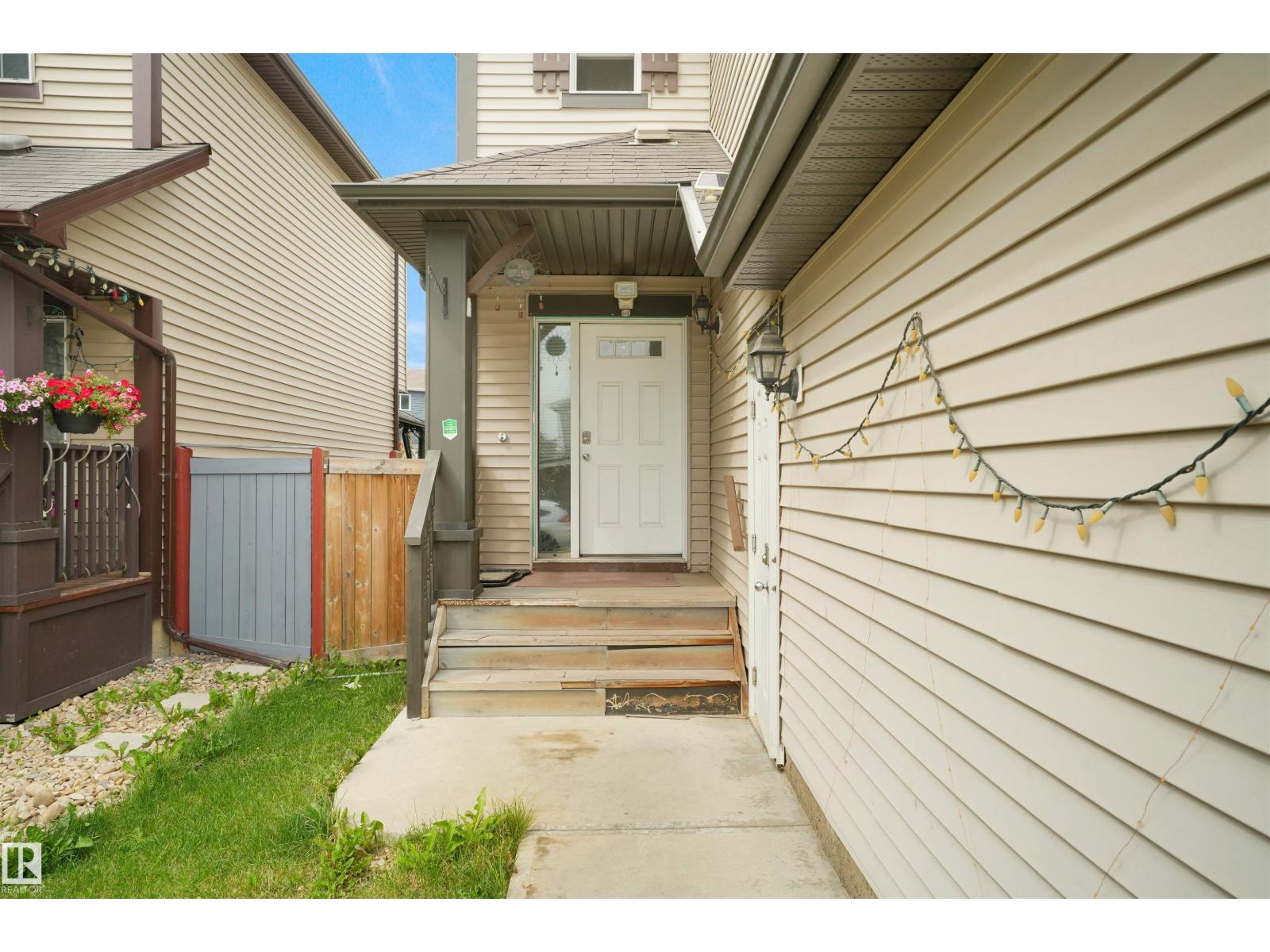 Photo 24 of 1932 51 St Sw, Edmonton AB