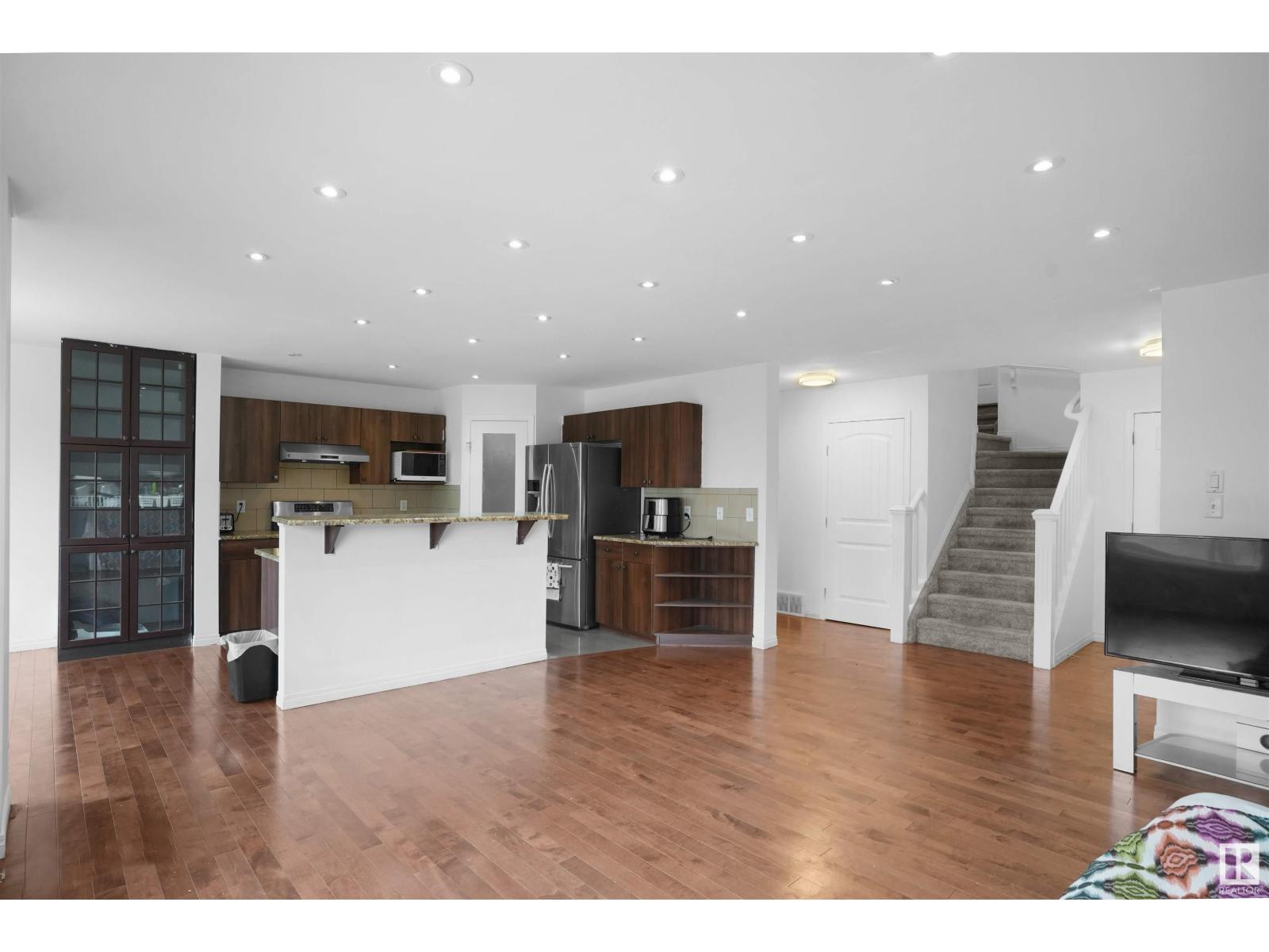 Photo 42 of 1932 51 St Sw, Edmonton AB